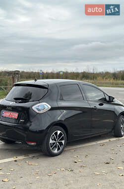 Хэтчбек Renault Zoe 2018 в 