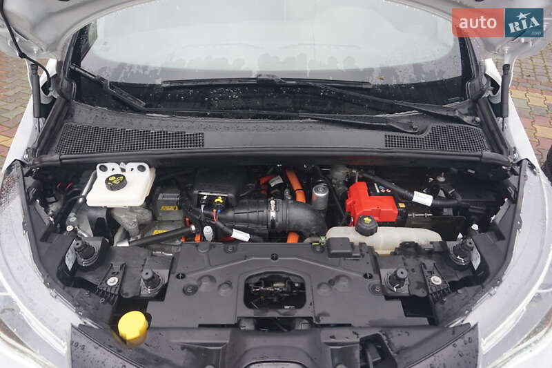 Хэтчбек Renault Zoe 2020 в Самборе