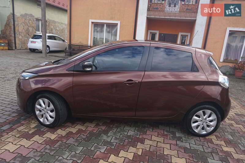 Хэтчбек Renault Zoe 2015 в Самборе