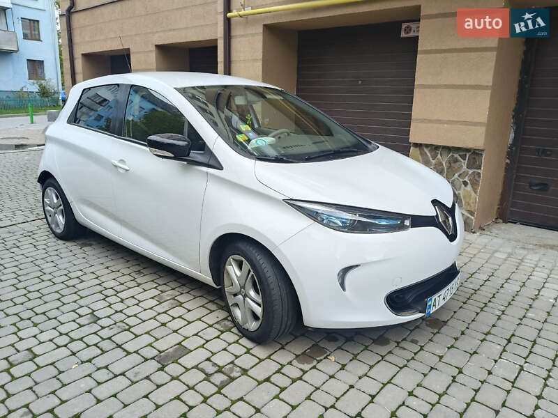 Хетчбек Renault Zoe 2017 в Надвірній фото 5 Хетчбек Renault Zoe 2017 в Надвірній