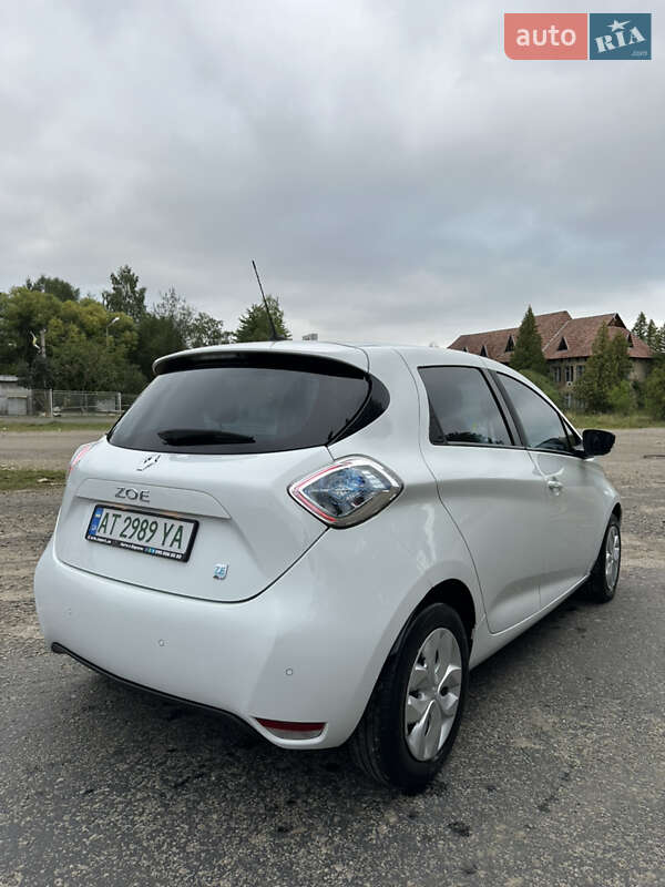 Хэтчбек Renault Zoe 2013 в Калуше