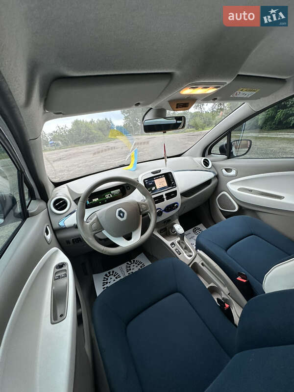 Хэтчбек Renault Zoe 2013 в Калуше