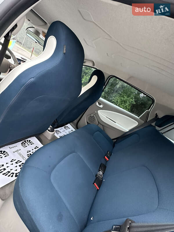 Хэтчбек Renault Zoe 2013 в Калуше