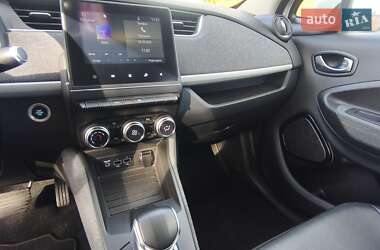 Хетчбек Renault Zoe 2020 в  фото 21 Хетчбек Renault Zoe 2020 в