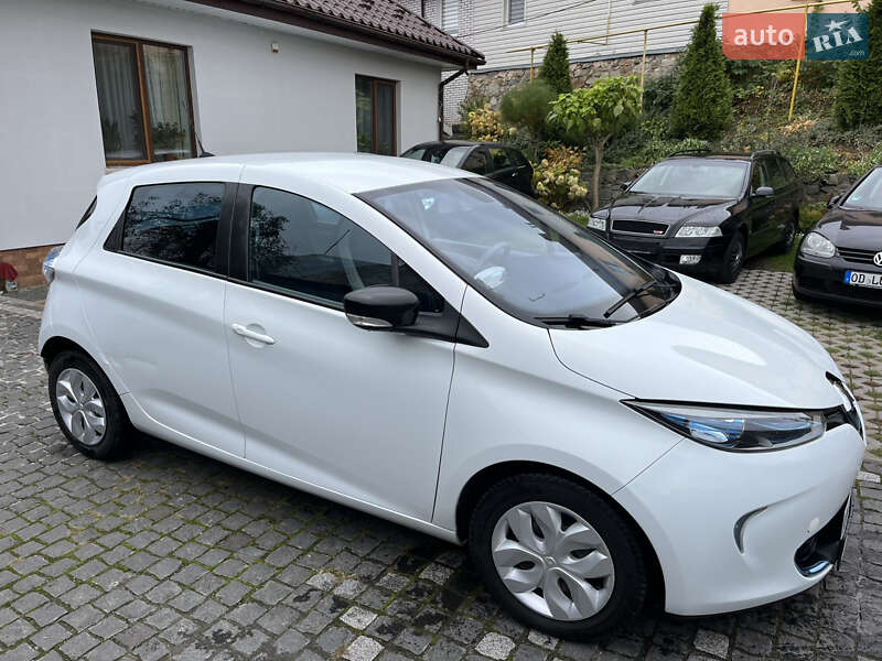 Хетчбек Renault Zoe 2013 в Звягелі фото 14 Хетчбек Renault Zoe 2013 в Звягелі