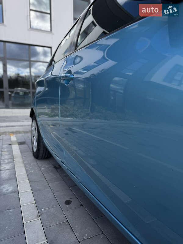 Хэтчбек Renault Zoe 2020 в Городке фото 13 Хэтчбек Renault Zoe 2020 в Городке