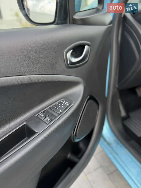 Хэтчбек Renault Zoe 2020 в Городке фото 39 Хэтчбек Renault Zoe 2020 в Городке