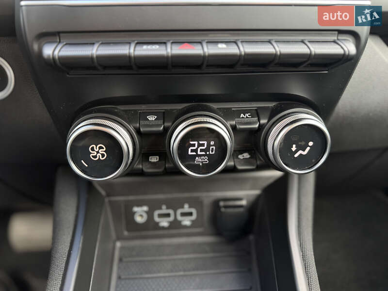 Хэтчбек Renault Zoe 2020 в Городке фото 53 Хэтчбек Renault Zoe 2020 в Городке