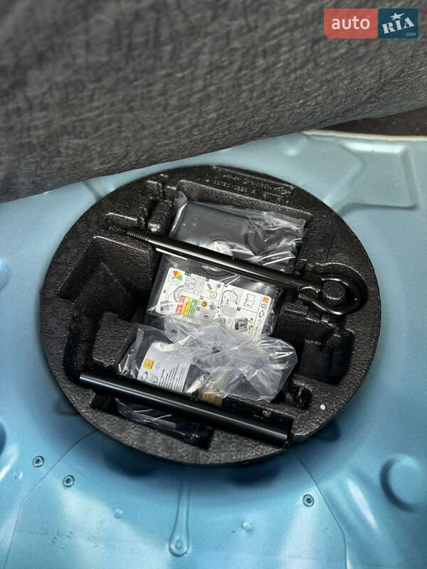 Хэтчбек Renault Zoe 2020 в Городке фото 58 Хэтчбек Renault Zoe 2020 в Городке