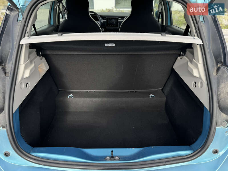 Хэтчбек Renault Zoe 2020 в Городке фото 57 Хэтчбек Renault Zoe 2020 в Городке