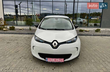 Хэтчбек Renault Zoe 2015 в 