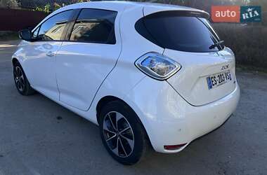 Хэтчбек Renault Zoe 2017 в 