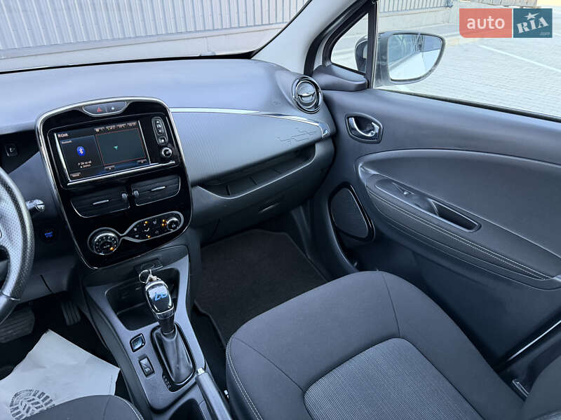 Хэтчбек Renault Zoe 2017 в Дубно фото 51 Хэтчбек Renault Zoe 2017 в Дубно