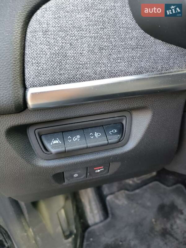 Хетчбек Renault Zoe 2019 в Тернополі фото 3 Хетчбек Renault Zoe 2019 в Тернополі