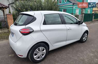 Хэтчбек Renault Zoe 2021 в 