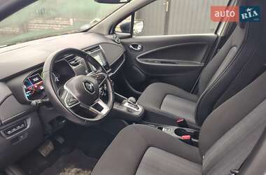 Хэтчбек Renault Zoe 2021 в 