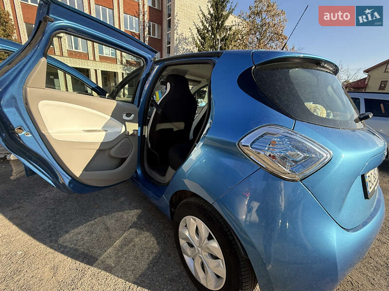 Хетчбек Renault Zoe 2017 в Львові