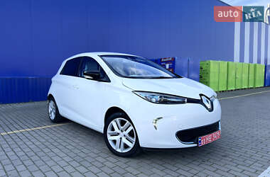 Хетчбек Renault Zoe 2014 в  фото 4 Хетчбек Renault Zoe 2014 в