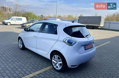Хетчбек Renault Zoe 2014 в  фото 22 Хетчбек Renault Zoe 2014 в