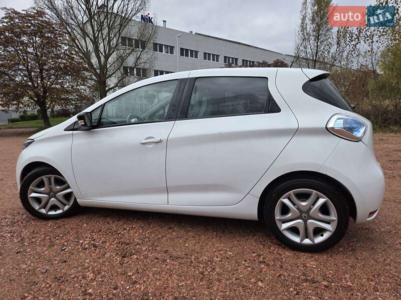 Хэтчбек Renault Zoe 2017 в Киеве фото 39 Хэтчбек Renault Zoe 2017 в Киеве