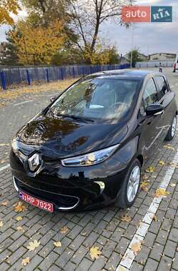 Хэтчбек Renault Zoe 2019 в 