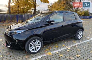 Хэтчбек Renault Zoe 2019 в 