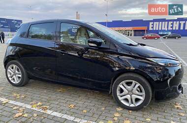 Хэтчбек Renault Zoe 2019 в 