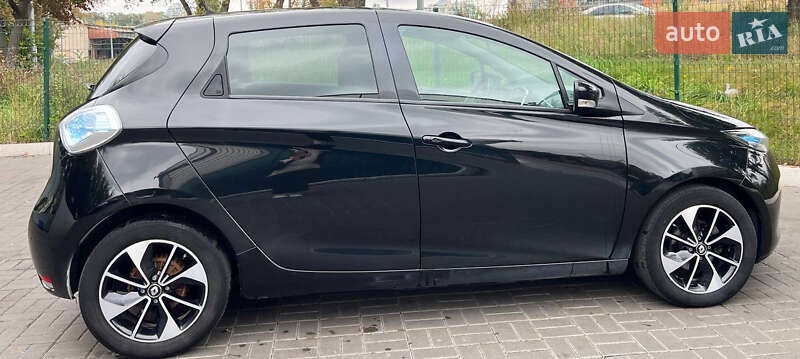 Хэтчбек Renault Zoe 2018 в Киеве фото 6 Хэтчбек Renault Zoe 2018 в Киеве