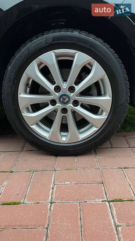 Хетчбек Renault Zoe 2019 в Києві