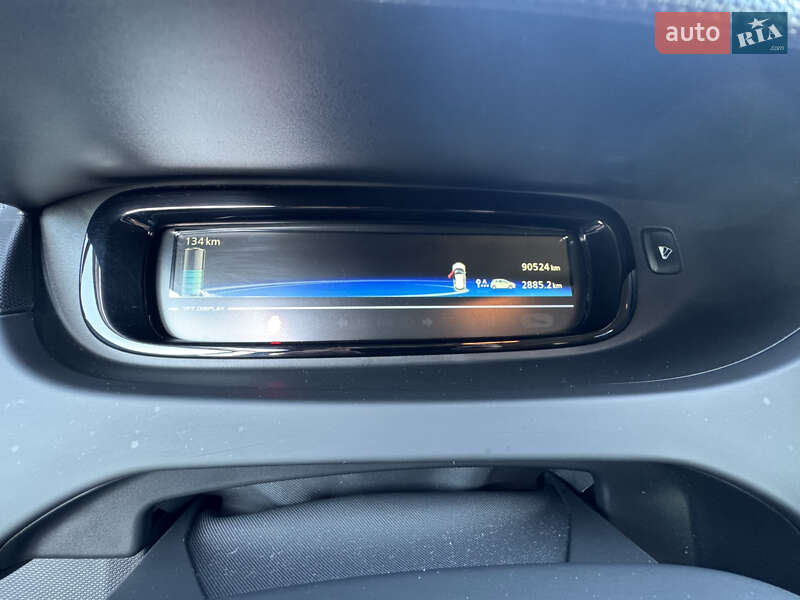 Хетчбек Renault Zoe 2017 в Кам'янець-Подільському фото 8 Хетчбек Renault Zoe 2017 в Кам'янець-Подільському