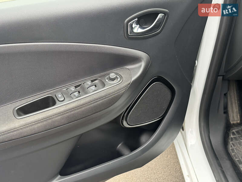 Хэтчбек Renault Zoe 2018 в Кременчуге фото 16 Хэтчбек Renault Zoe 2018 в Кременчуге