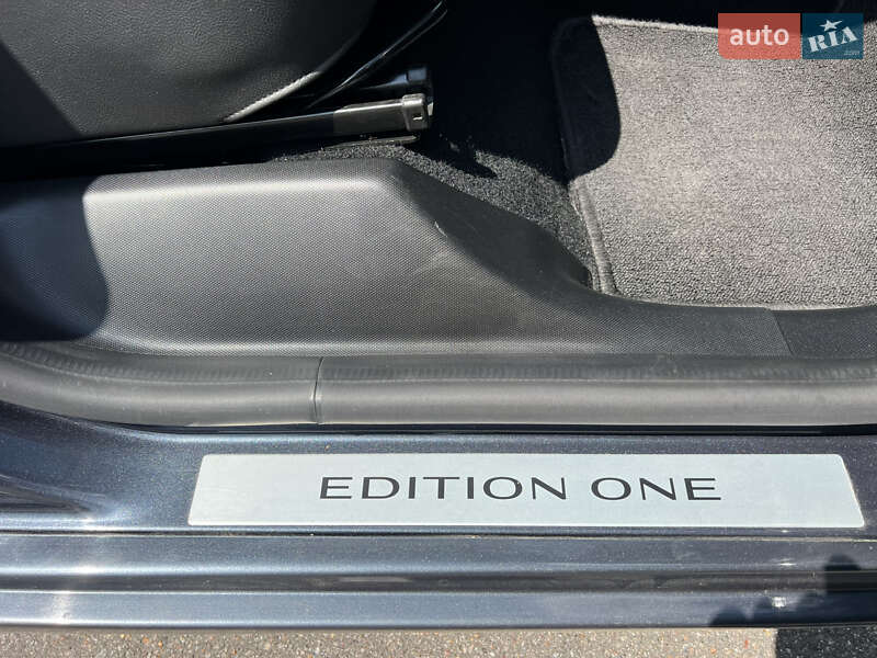 Хэтчбек Renault Zoe 2020 в Киеве фото 19 Хэтчбек Renault Zoe 2020 в Киеве