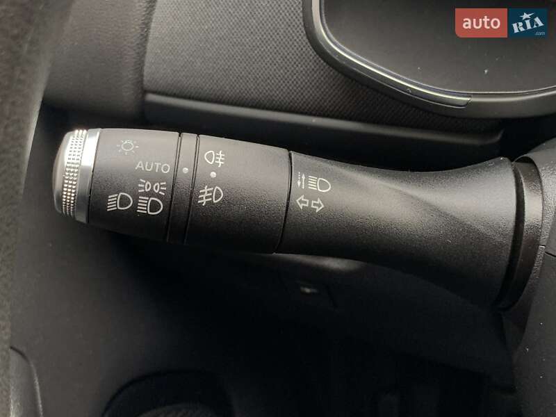 Хетчбек Renault Zoe 2020 в Бердичеві фото 44 Хетчбек Renault Zoe 2020 в Бердичеві