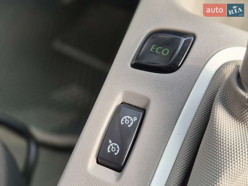 Хетчбек Renault Zoe 2018 в Бердичеві фото 37 Хетчбек Renault Zoe 2018 в Бердичеві