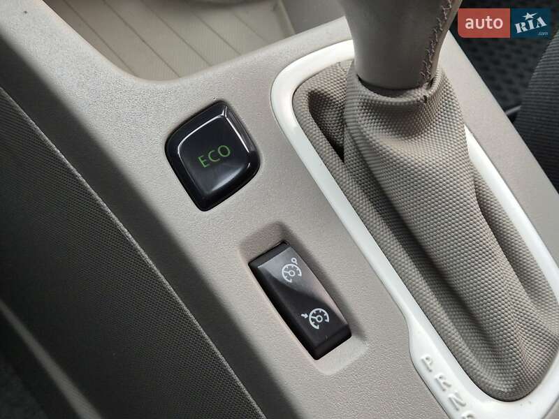 Хетчбек Renault Zoe 2018 в Бердичеві фото 48 Хетчбек Renault Zoe 2018 в Бердичеві