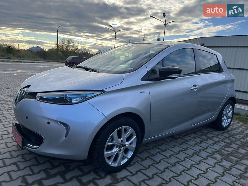 Хэтчбек Renault Zoe 2019 в Дрогобыче фото 22 Хэтчбек Renault Zoe 2019 в Дрогобыче