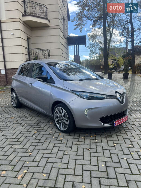 Хетчбек Renault Zoe 2015 в Золочеві