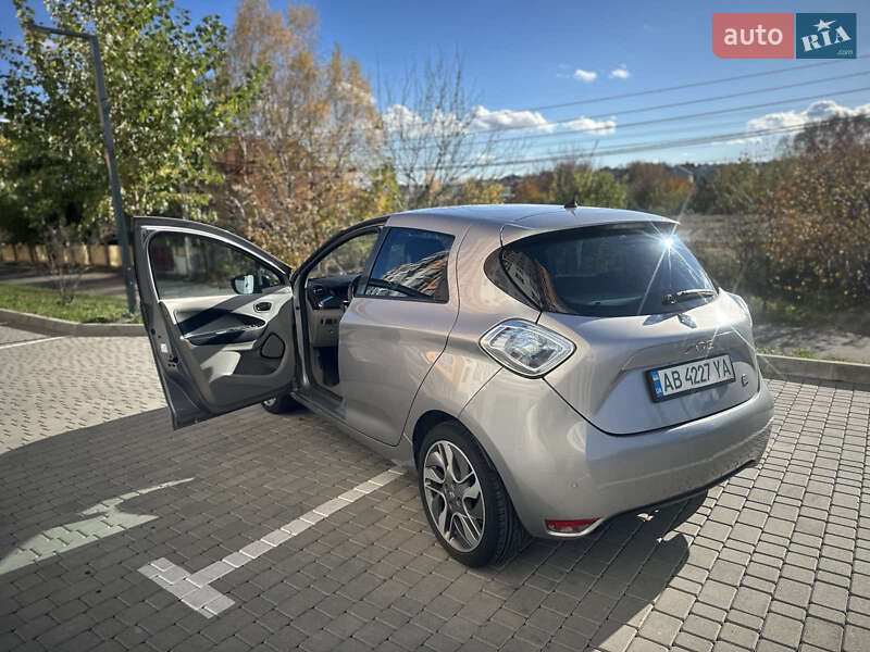 Хетчбек Renault Zoe 2015 в Вінниці