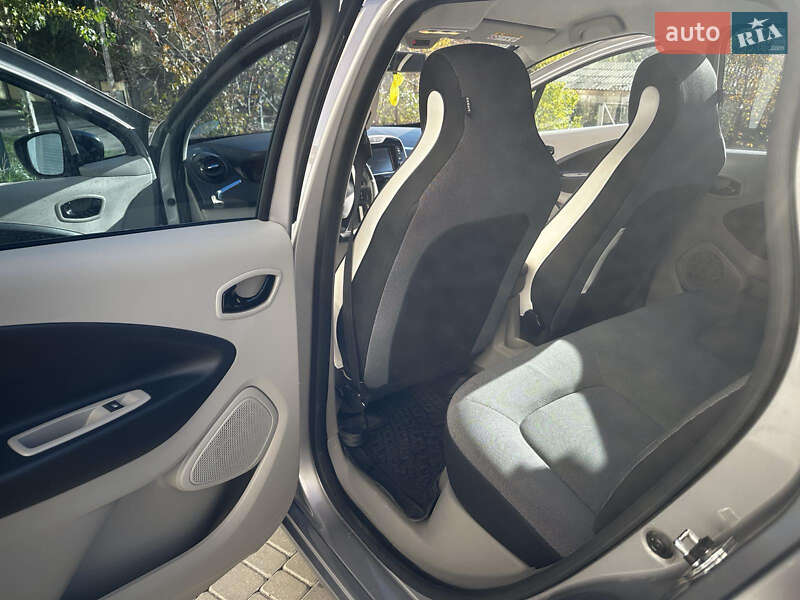 Хетчбек Renault Zoe 2015 в Вінниці