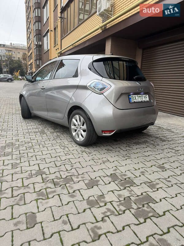 Хэтчбек Renault Zoe 2015 в Хмельницком