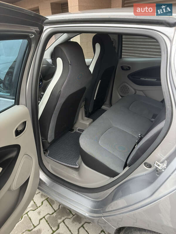 Хэтчбек Renault Zoe 2015 в Хмельницком