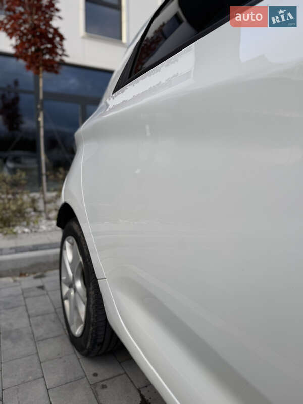 Хетчбек Renault Zoe 2018 в Городку фото 21 Хетчбек Renault Zoe 2018 в Городку