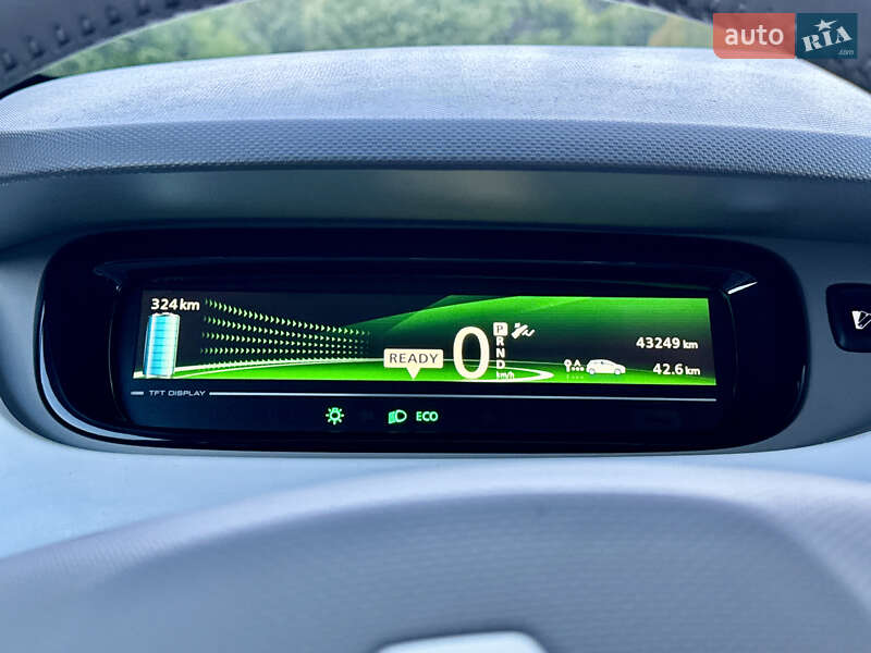 Хэтчбек Renault Zoe 2017 в Самборе фото 7 Хэтчбек Renault Zoe 2017 в Самборе