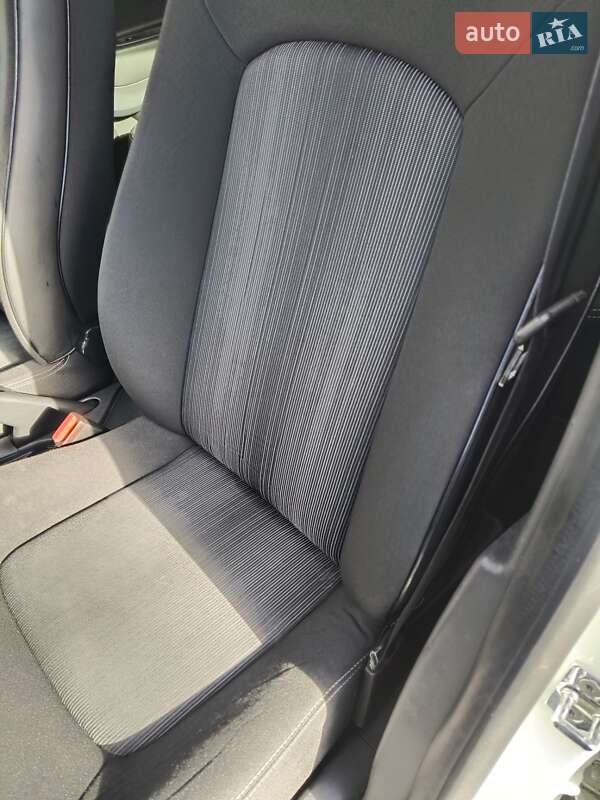 Хетчбек Renault Zoe 2018 в Івано-Франківську фото 10 Хетчбек Renault Zoe 2018 в Івано-Франківську