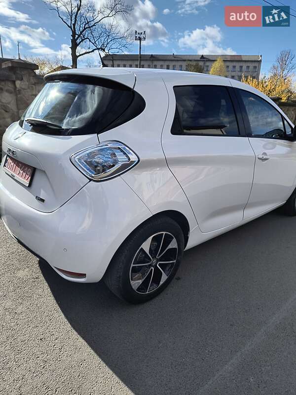 Хетчбек Renault Zoe 2018 в Івано-Франківську фото 4 Хетчбек Renault Zoe 2018 в Івано-Франківську
