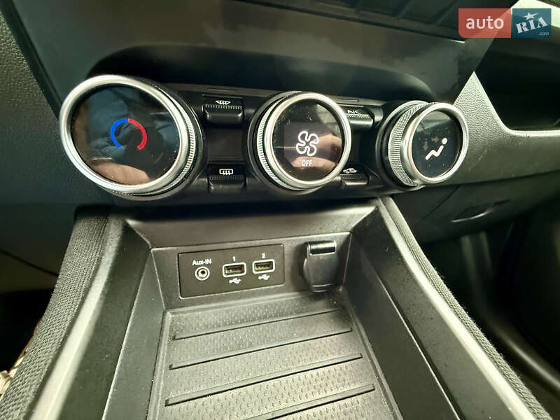 Хэтчбек Renault Zoe 2021 в Днепре фото 10 Хэтчбек Renault Zoe 2021 в Днепре