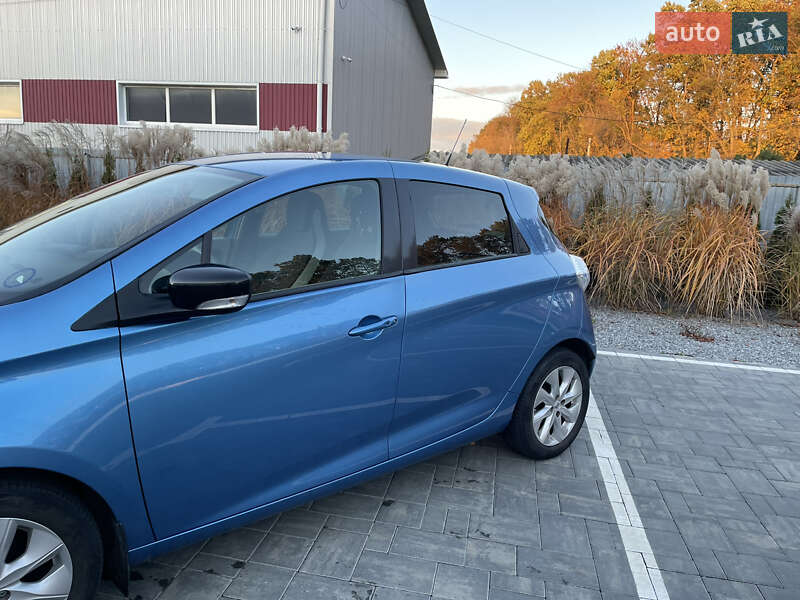 Хэтчбек Renault Zoe 2016 в Луцке фото 4 Хэтчбек Renault Zoe 2016 в Луцке