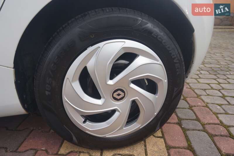 Хэтчбек Renault Zoe 2016 в Самборе фото 62 Хэтчбек Renault Zoe 2016 в Самборе