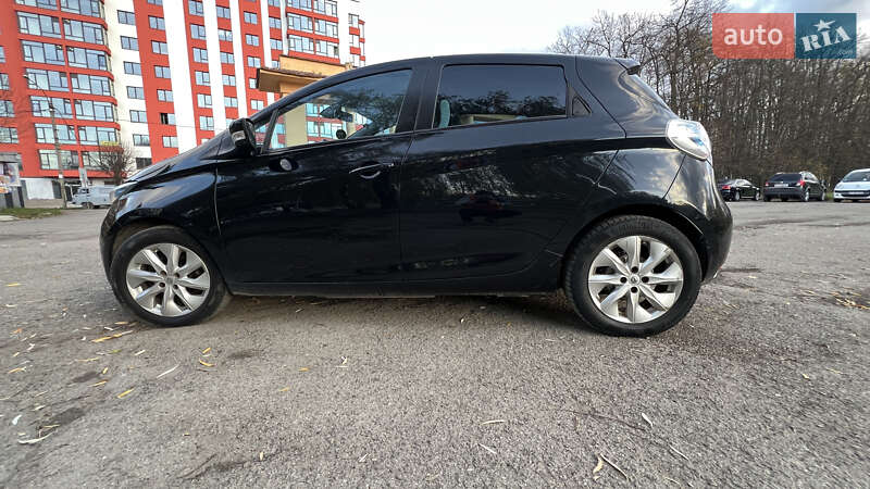 Хэтчбек Renault Zoe 2015 в Ивано-Франковске фото 12 Хэтчбек Renault Zoe 2015 в Ивано-Франковске
