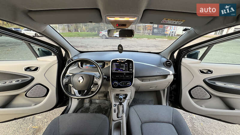 Хэтчбек Renault Zoe 2015 в Ивано-Франковске фото 23 Хэтчбек Renault Zoe 2015 в Ивано-Франковске